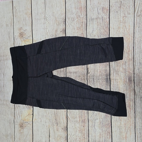Lululemon Run Crop size 6 15" - Picture 11 of 12